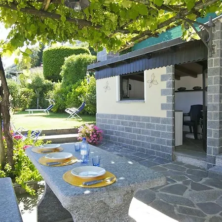 Casa Briscida Apartment Oggebbio Exterior photo